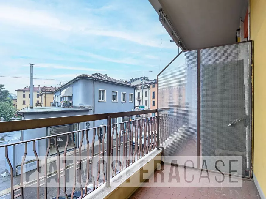 Immagine 10 di Appartamento in vendita  in Via Filippo Corridoni a Bergamo