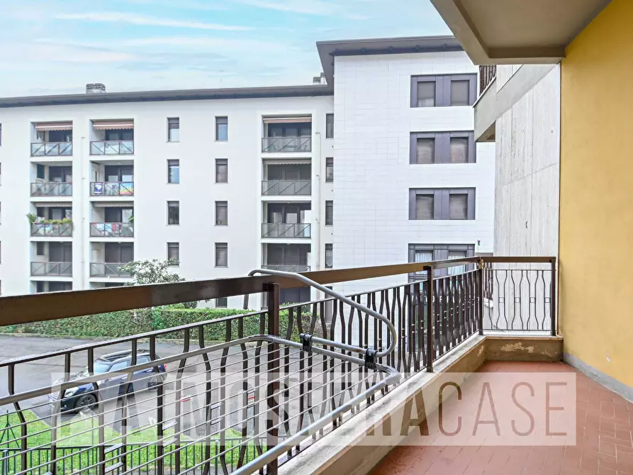 Immagine 9 di Appartamento in vendita  in Via Filippo Corridoni a Bergamo