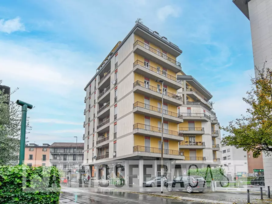 Immagine 26 di Appartamento in vendita  in Via Filippo Corridoni a Bergamo