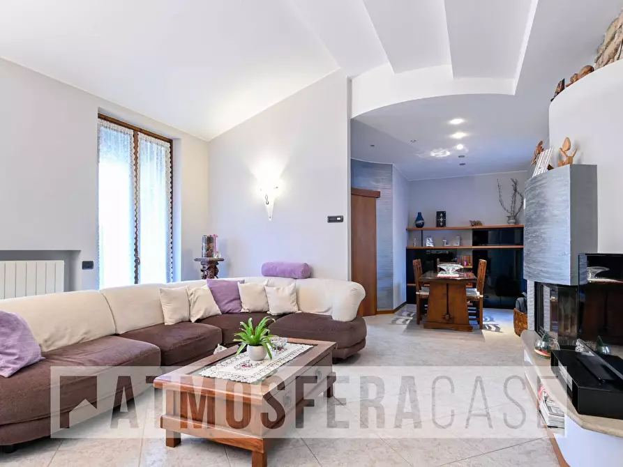 Immagine 4 di Appartamento in vendita  in Via Trento a Bottanuco