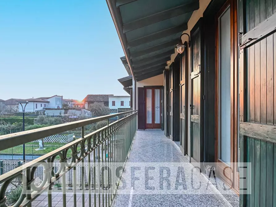 Immagine 8 di Appartamento in vendita  in Via Trento a Bottanuco