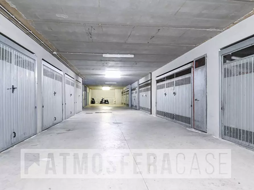 Immagine 26 di Appartamento in vendita  in Via Trento a Bottanuco