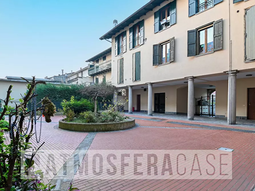 Immagine 30 di Appartamento in vendita  in Via Trento a Bottanuco