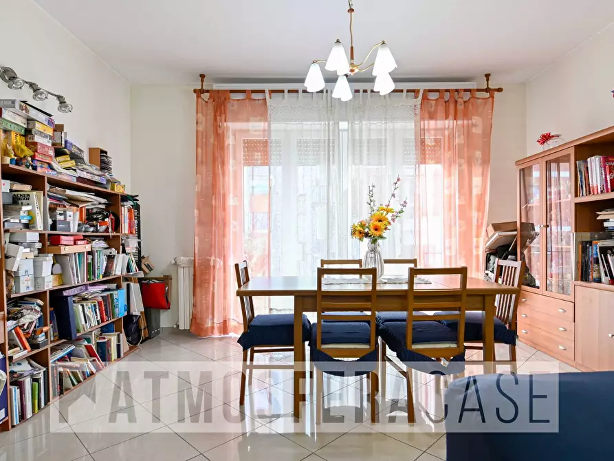 Immagine 2 di Appartamento in vendita  in Via Vittore Ghislandi a Bergamo