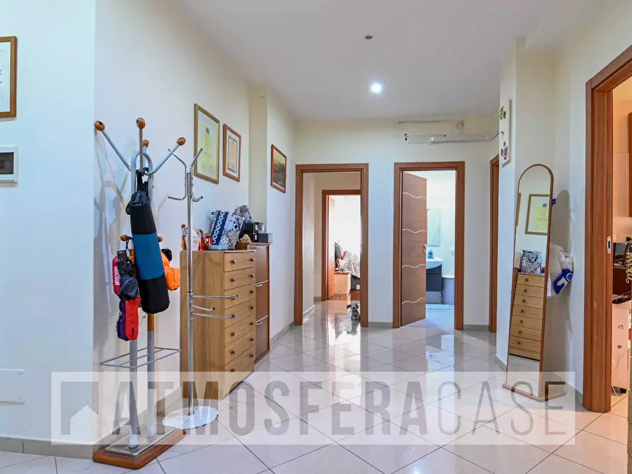 Immagine 5 di Appartamento in vendita  in Via Vittore Ghislandi a Bergamo