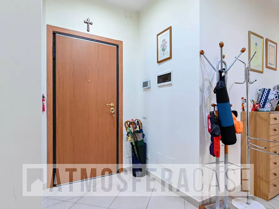 Immagine 9 di Appartamento in vendita  in Via Vittore Ghislandi a Bergamo