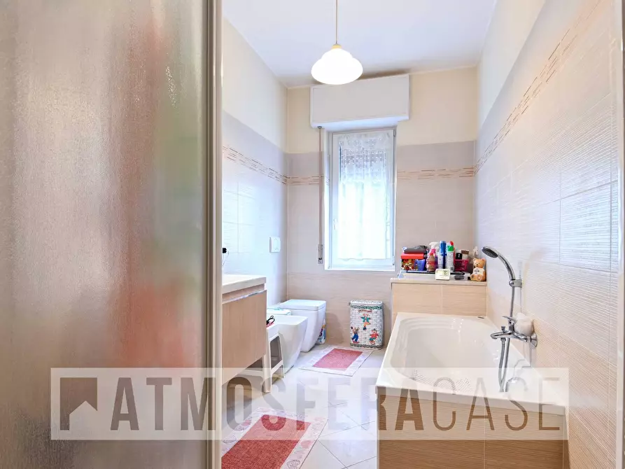 Immagine 10 di Appartamento in vendita  in Via Vittore Ghislandi a Bergamo