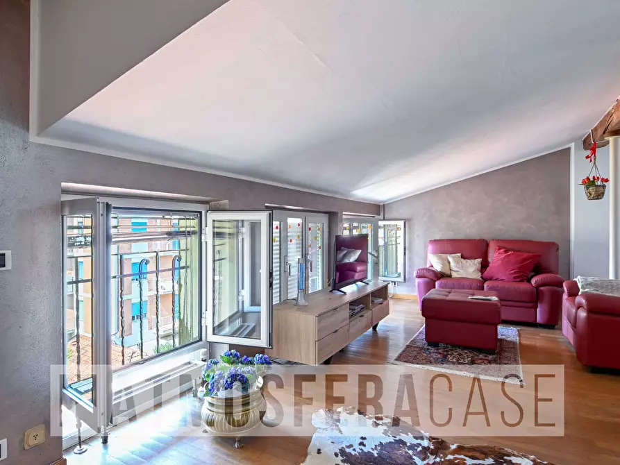 Immagine 3 di Appartamento in vendita  in Via Borgo Palazzo a Bergamo