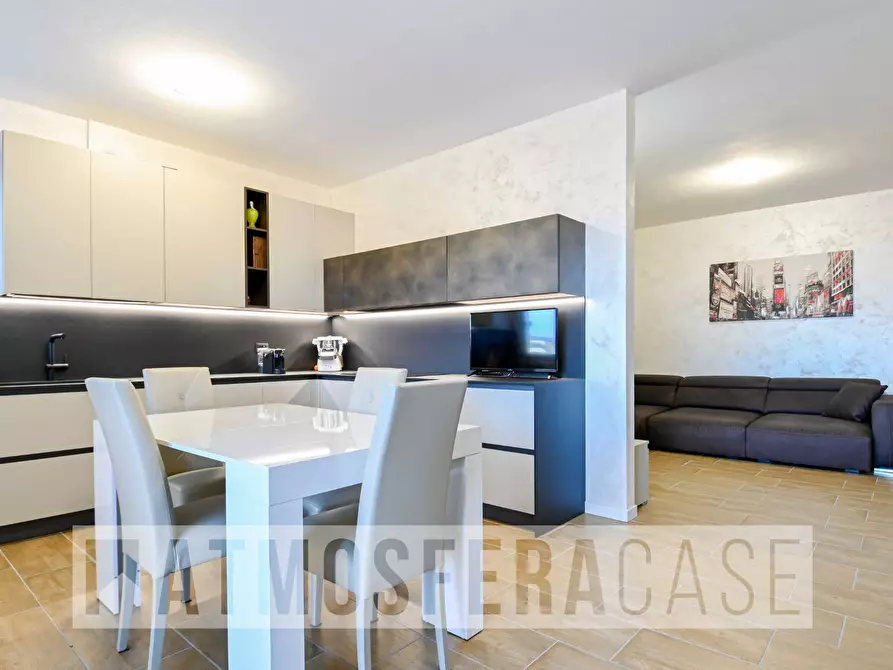 Immagine 3 di Appartamento in vendita  in Via Amerigo Vespucci a Grassobbio