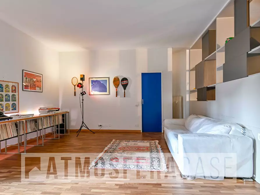 Immagine 9 di Appartamento in vendita  in Via Giulio Crescenzi a Bergamo