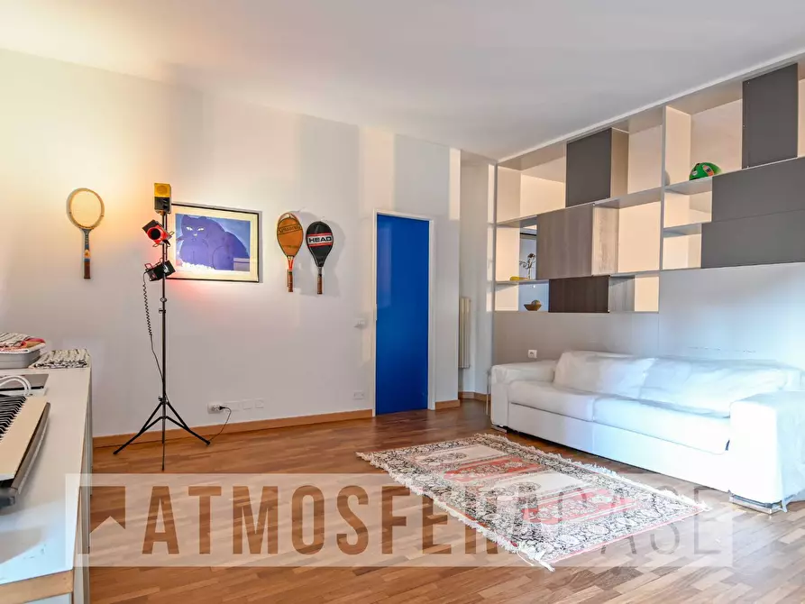 Immagine 10 di Appartamento in vendita  in Via Giulio Crescenzi a Bergamo