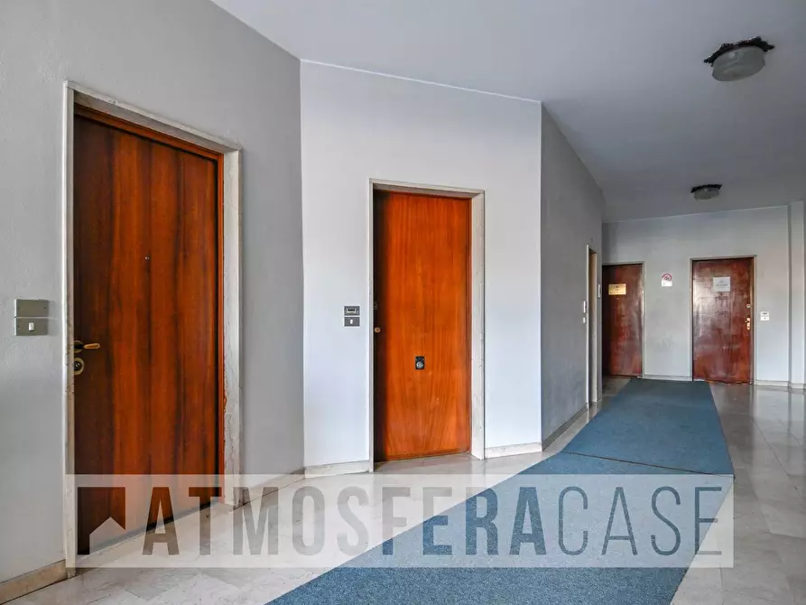Immagine 4 di Appartamento in vendita  in Via Giulio Crescenzi a Bergamo