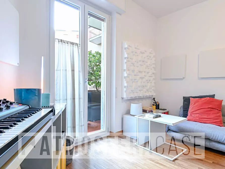 Immagine 15 di Appartamento in vendita  in Via Giulio Crescenzi a Bergamo