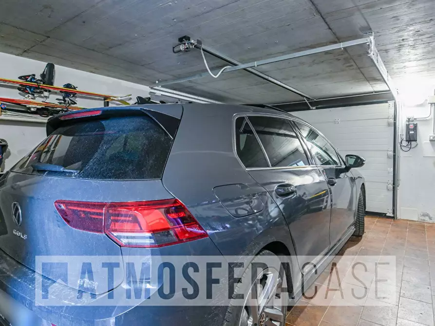 Immagine 22 di Appartamento in vendita  in Via Giulio Crescenzi a Bergamo