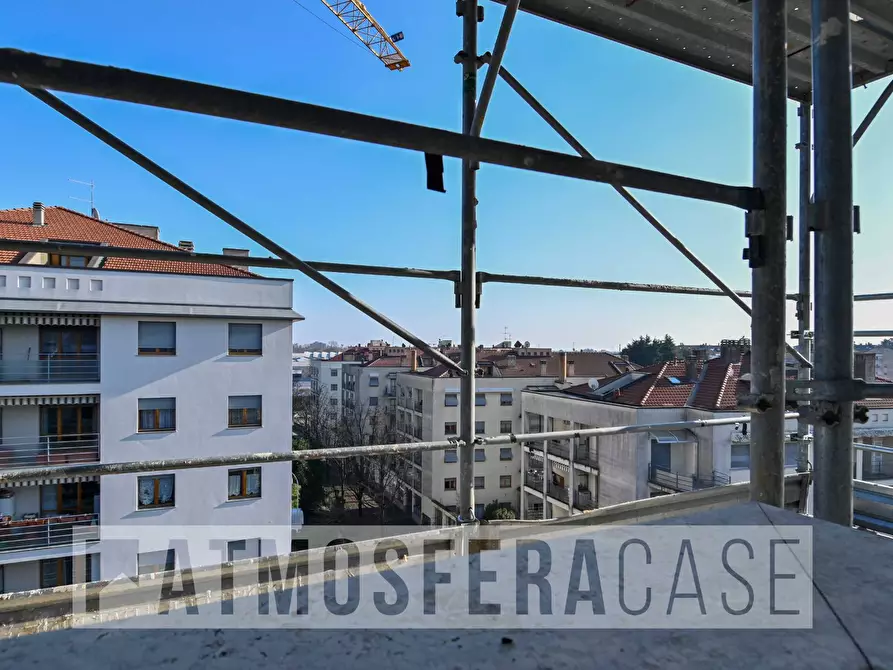 Immagine 15 di Appartamento in vendita  in Via Borgo Palazzo a Bergamo