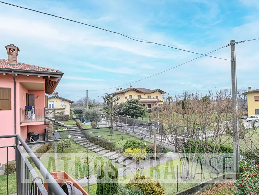 Immagine 6 di Appartamento in vendita  in Via ventoglio a Brembate Di Sopra