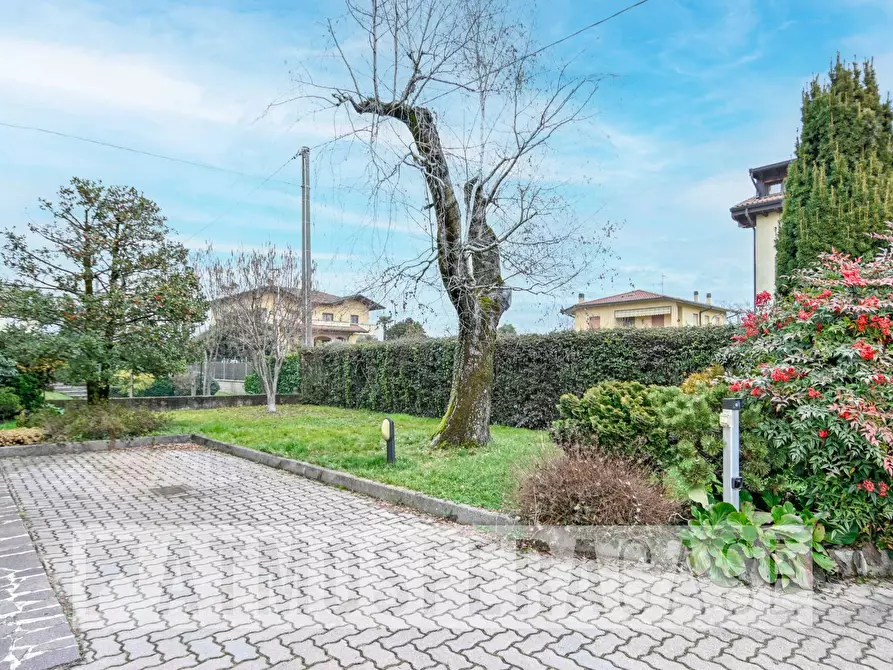 Immagine 29 di Appartamento in vendita  in Via ventoglio a Brembate Di Sopra