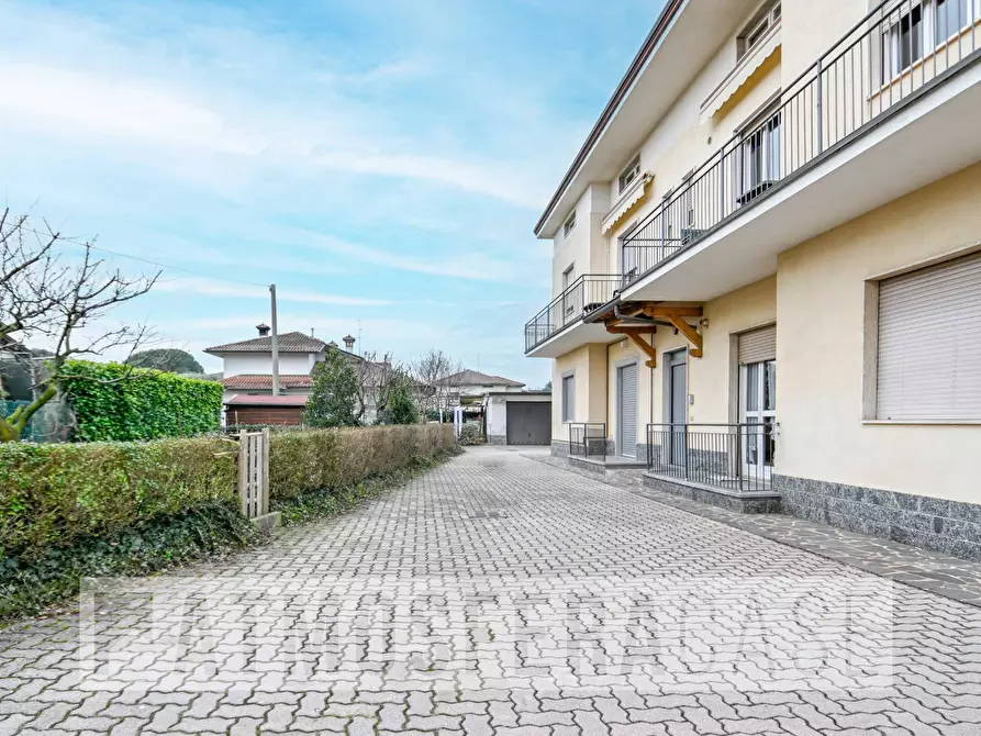 Immagine 30 di Appartamento in vendita  in Via ventoglio a Brembate Di Sopra