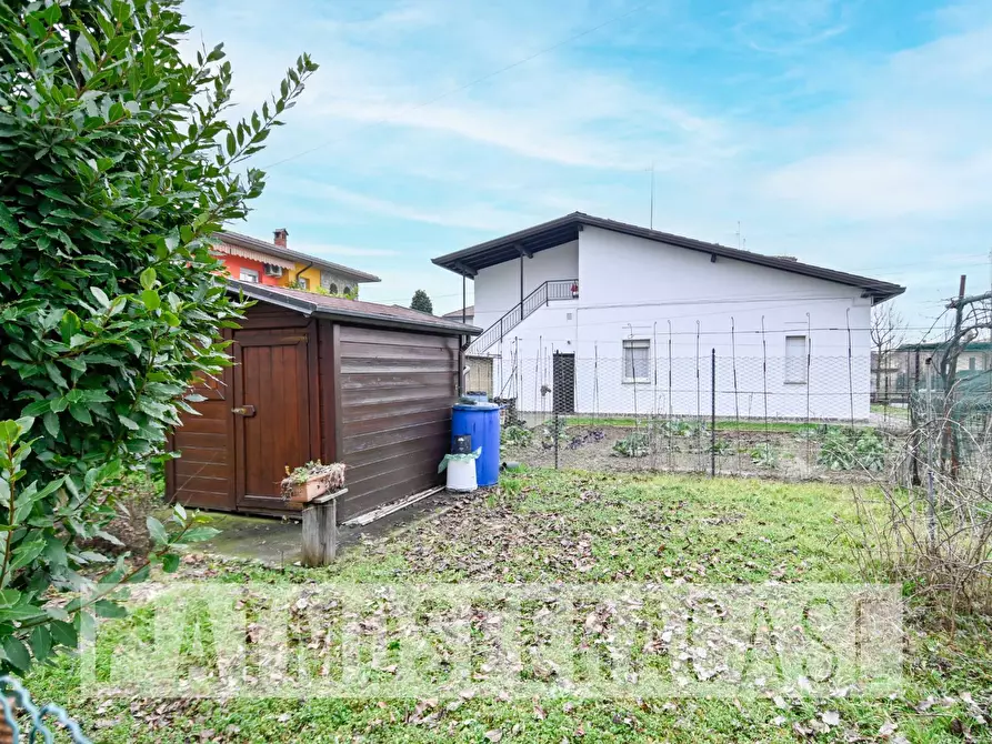 Immagine 27 di Appartamento in vendita  in Via ventoglio a Brembate Di Sopra