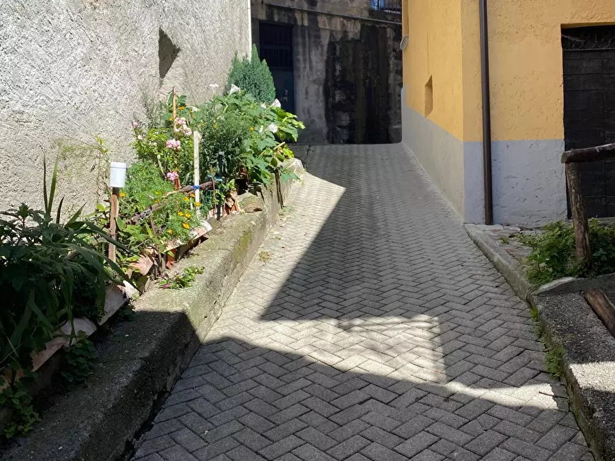 Immagine 7 di Rustico / casale in vendita  in Via Bradino a Garzeno