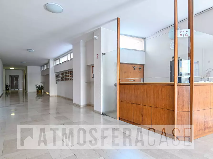 Immagine 21 di Appartamento in vendita  in via Baschenis a Bergamo