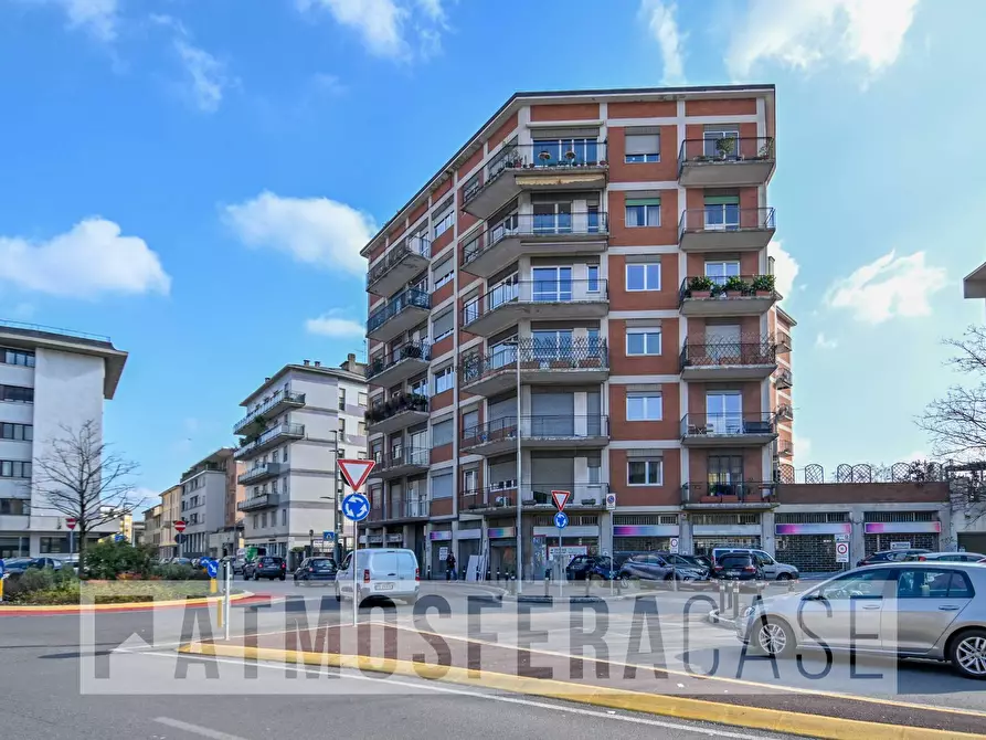 Immagine 24 di Appartamento in vendita  in via Baschenis a Bergamo