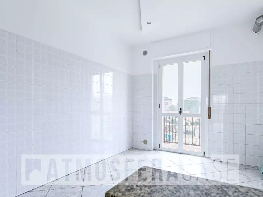 Immagine 7 di Appartamento in vendita  in Via Toscanini a Stezzano