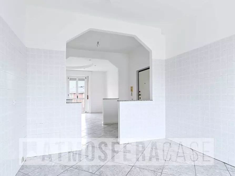 Immagine 5 di Appartamento in vendita  in Via Toscanini a Stezzano