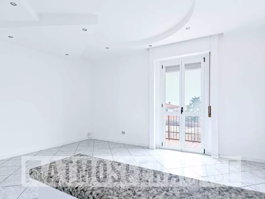 Immagine 2 di Appartamento in vendita  in Via Toscanini a Stezzano