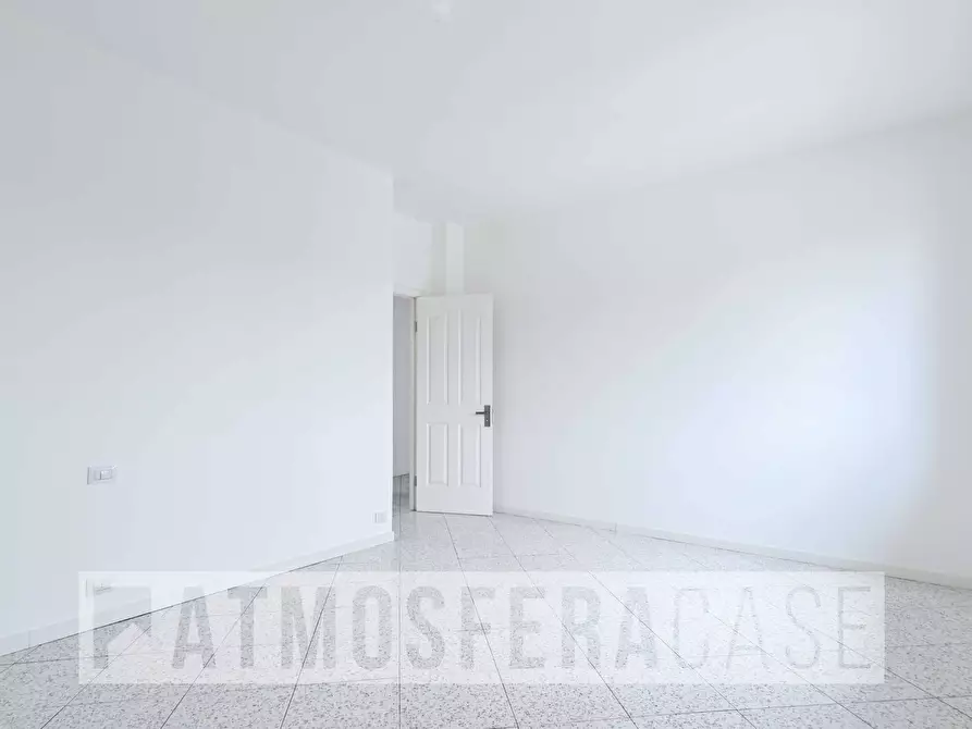 Immagine 13 di Appartamento in vendita  in Via Toscanini a Stezzano