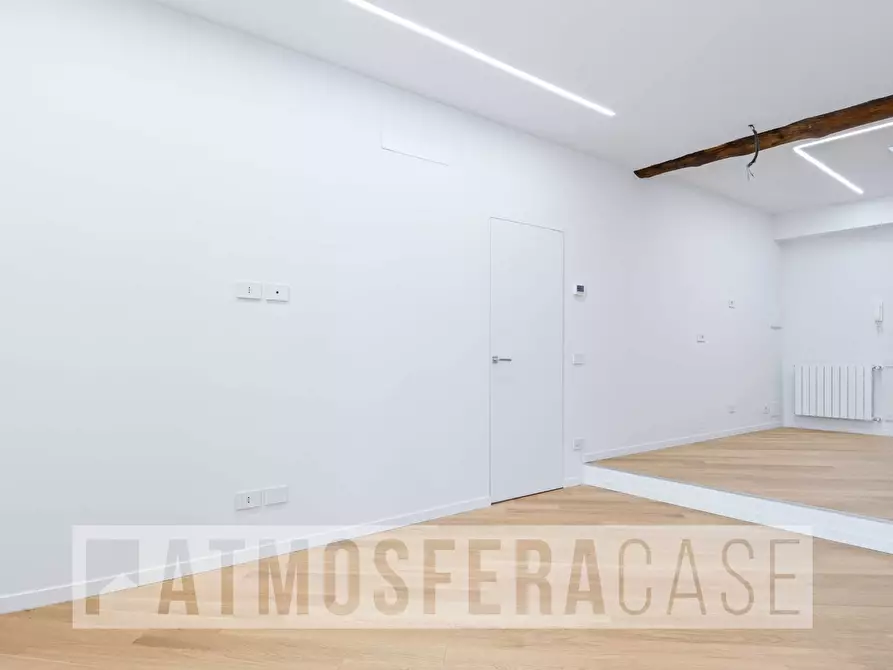 Immagine 4 di Appartamento in vendita  in Via Sant'alessandro a Bergamo