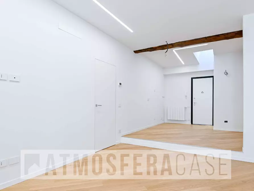 Immagine 12 di Appartamento in vendita  in Via Sant'alessandro a Bergamo