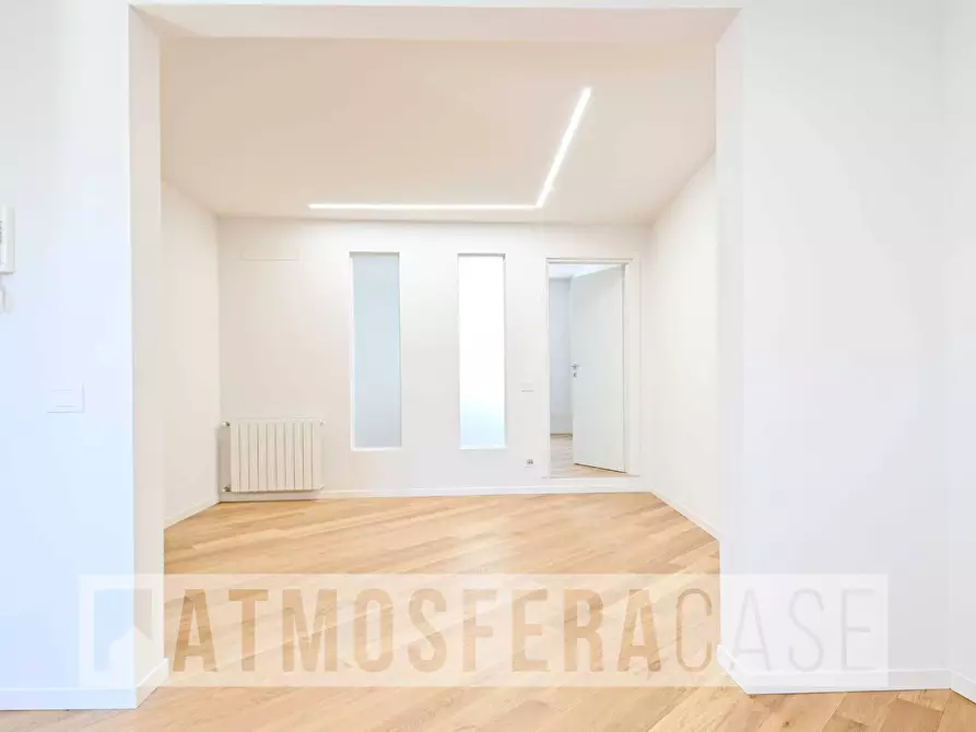 Immagine 11 di Appartamento in vendita  in Via Sant'alessandro a Bergamo