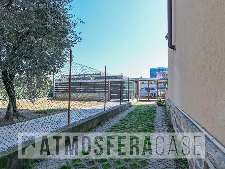 Immagine 26 di Villa in vendita  in Via Luigi Luzzatti a Bergamo
