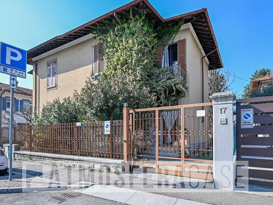 casa indipendente in vendita a Bergamo