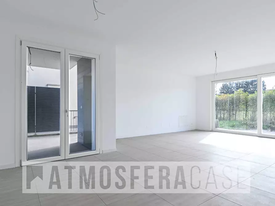 Immagine 4 di Villa in vendita  in Via Udine a Treviolo