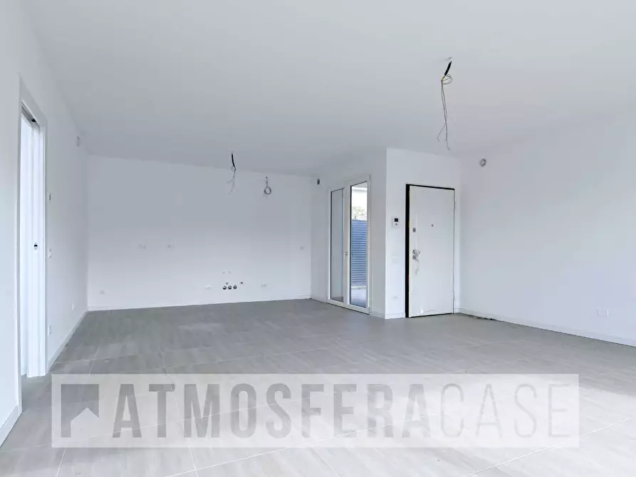 Immagine 7 di Villa in vendita  in Via Udine a Treviolo