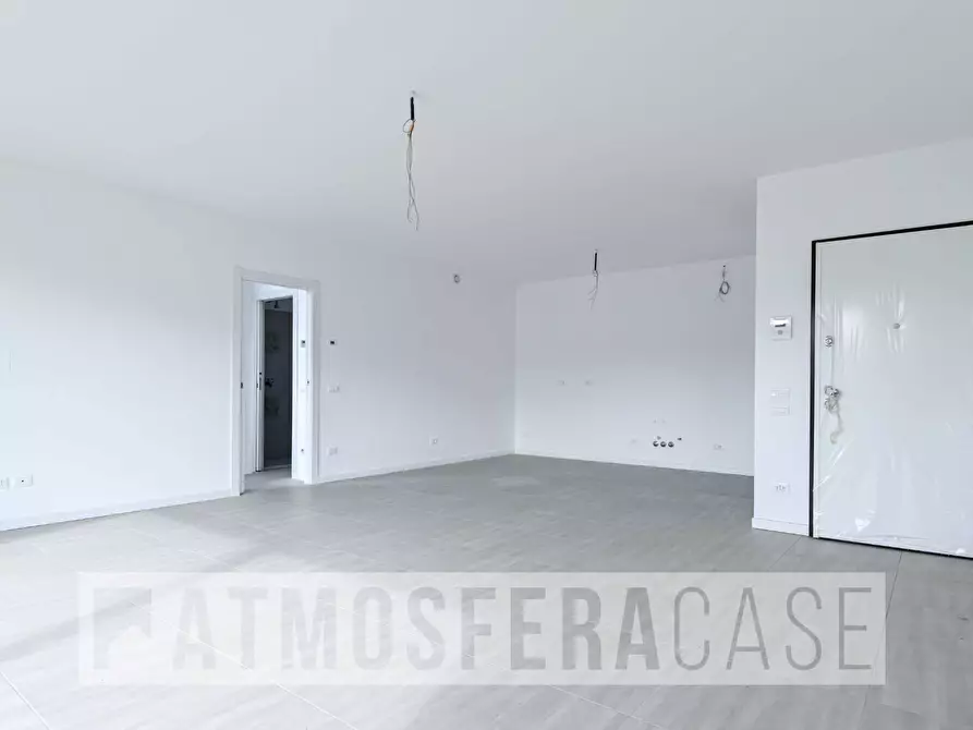 Immagine 8 di Villa in vendita  in Via Udine a Treviolo