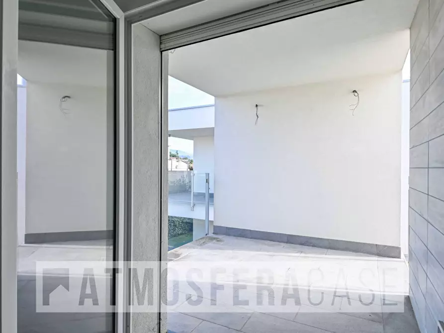 Immagine 18 di Villa in vendita  in Via Udine a Treviolo