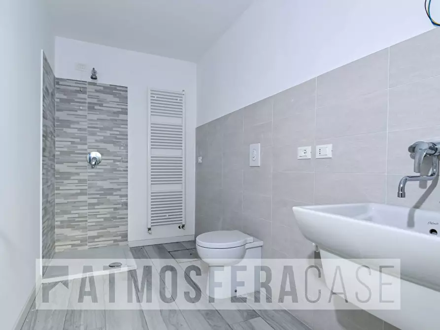 Immagine 29 di Villa in vendita  in Via Udine a Treviolo