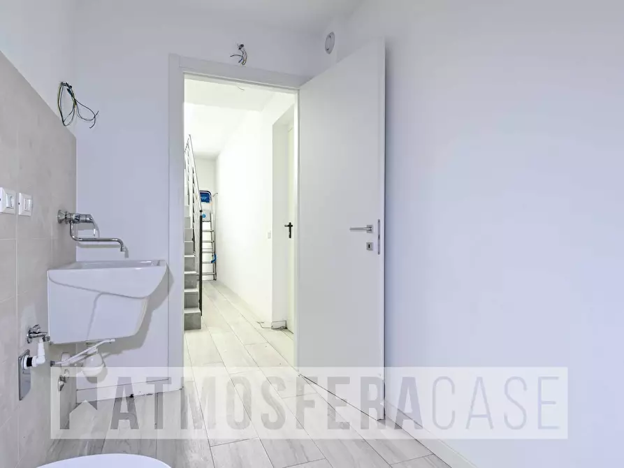 Immagine 30 di Villa in vendita  in Via Udine a Treviolo