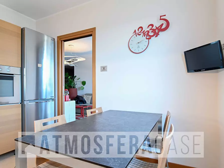 Immagine 11 di Appartamento in vendita  in Via Lombardia a Alzano Lombardo