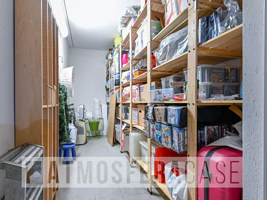 Immagine 25 di Appartamento in vendita  in Via Lombardia a Alzano Lombardo