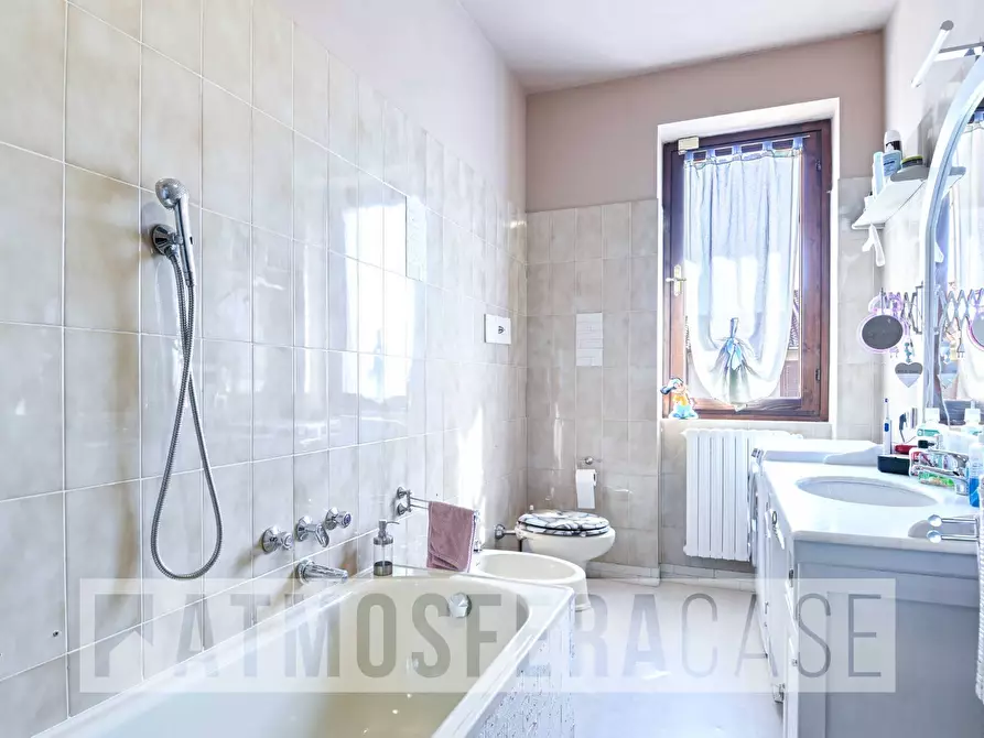 Immagine 25 di Villetta a schiera in vendita  in via Ugo Foscolo a Bonate Sopra