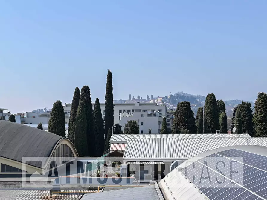 Immagine 8 di Appartamento in vendita  in Via Amilcare Ponchielli a Bergamo