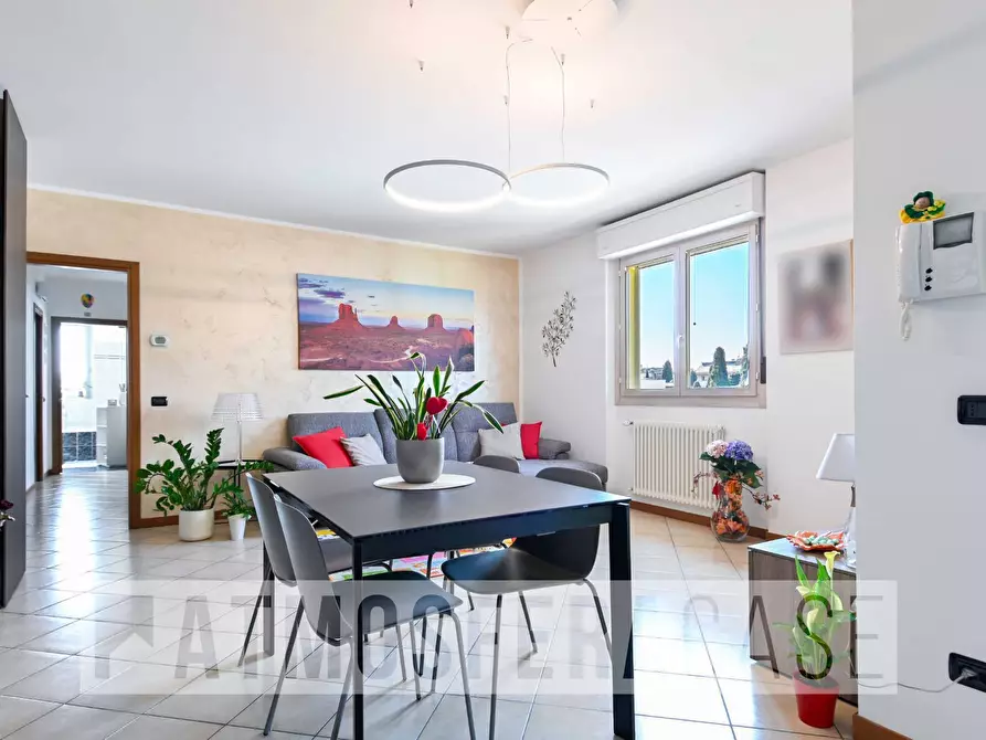 Immagine 2 di Appartamento in vendita  in Via Amilcare Ponchielli a Bergamo