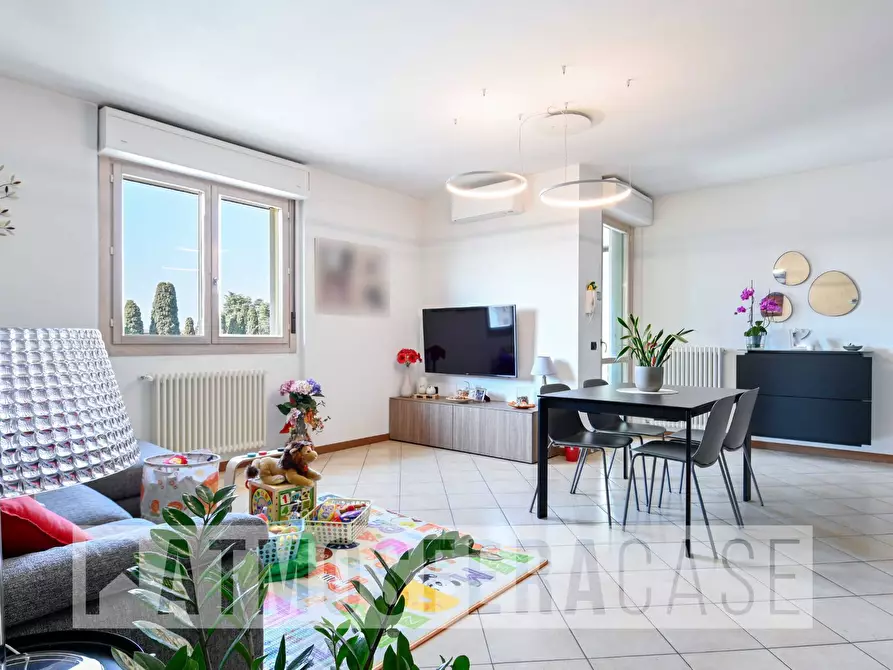 Immagine 5 di Appartamento in vendita  in Via Amilcare Ponchielli a Bergamo