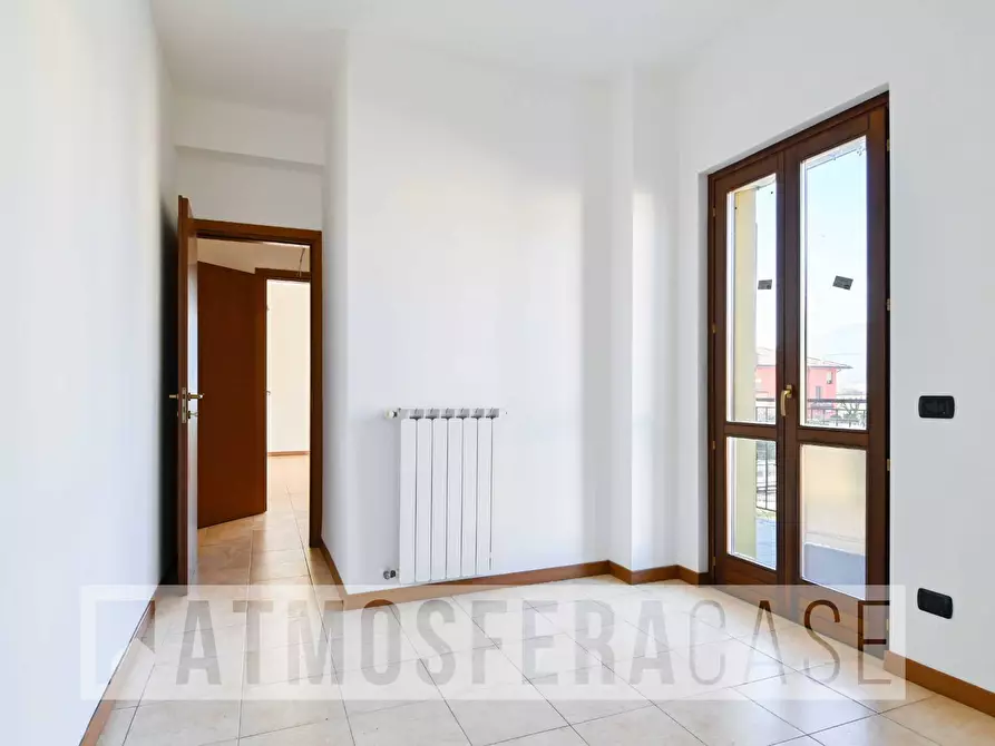 Immagine 12 di Appartamento in vendita  in VIA VENTOGLIO a Brembate Di Sopra