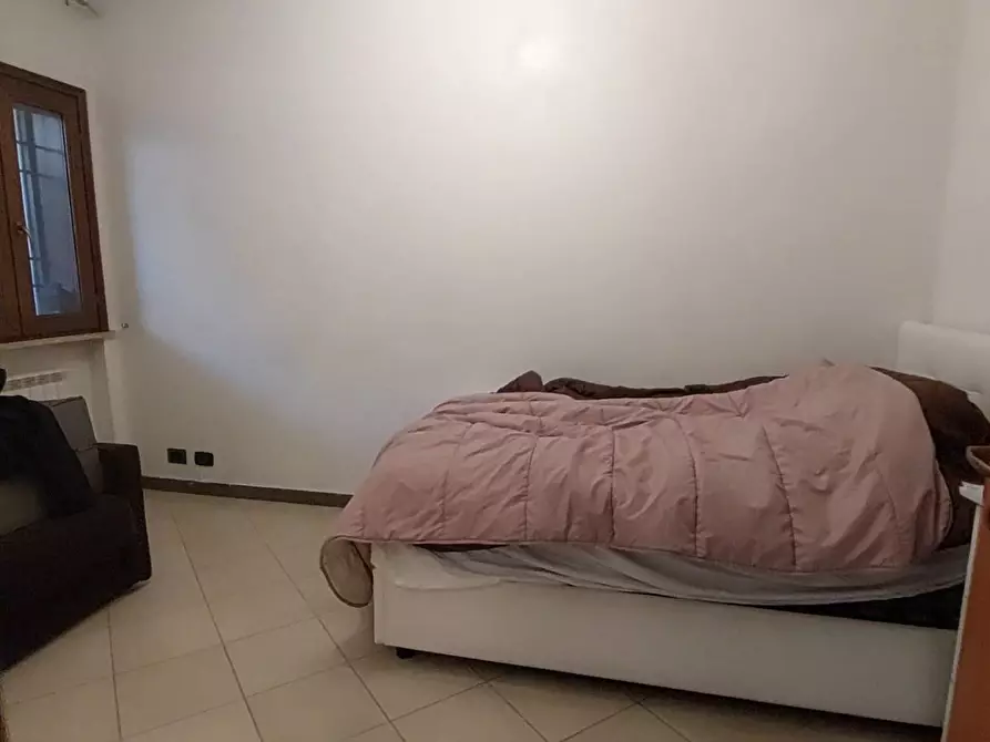 Immagine 26 di Villetta a schiera in vendita  in VIA SVETONIA a Guidonia Montecelio