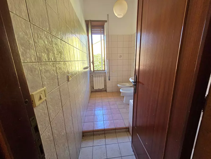 Immagine 20 di Appartamento in vendita  in VIA DELLE MARGHERITE a Guidonia Montecelio